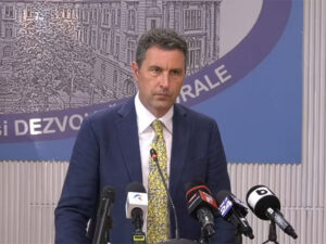 Pentru prima dată după 1990 statul român încurajează micile gospodării ţărăneşti care cresc porci